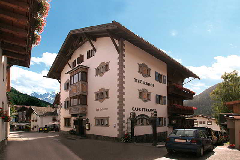 Hotel Tirolerhof Serfaus Esterno foto